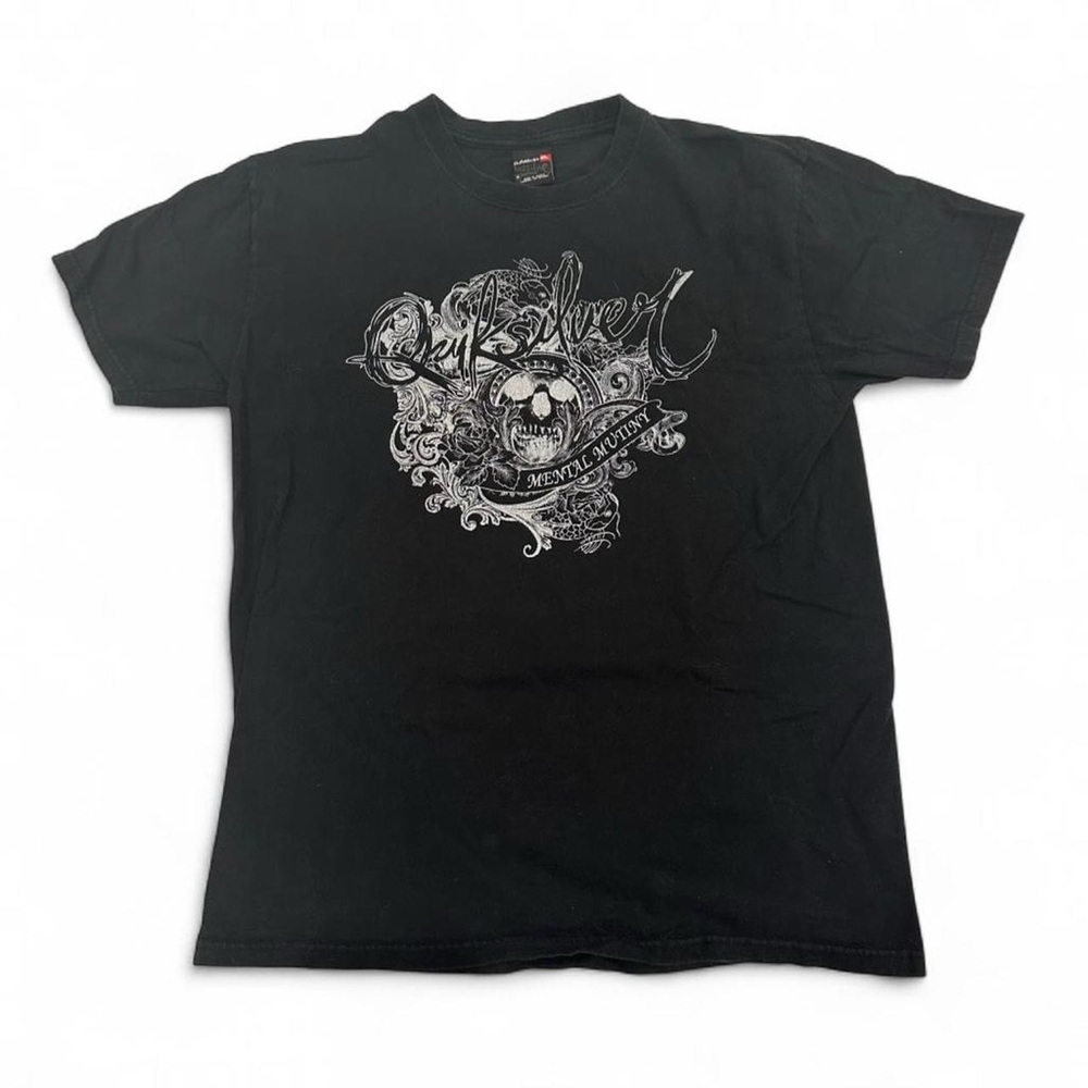 VTG Y2K Quiksilver Black Skull Graphic Tee Medium Skater